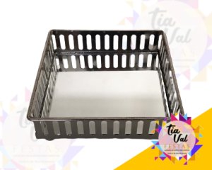 Foto de BANDEJA QUADRADA  PRATA COM ESPELHO PEQUENA