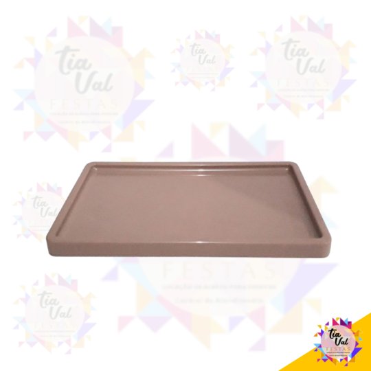 BANDEJA - RETANGULAR - 18 X 30 - CAPUCCINO - PLASTICO