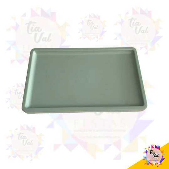 BANDEJA - RETANGULAR - 18 X 30 VERDE CLARO - PLASTICO