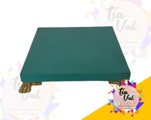 Foto de BASE DE MADEIRA VERDE QUADRADA G