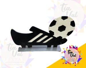 Foto de CHUTEIRA C/ BOLA MDF - FUTEBOL - COPA