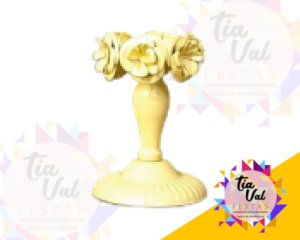 Foto de CINZELADO AMARELO BEBE PORTA VELA COM ROSAS ALTA