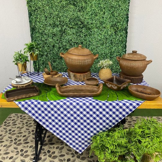 FEIJOADA - PANELA DE BARRO - FEIJOADA