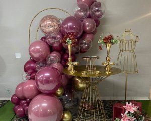 Foto de INSPIRAÇÃO ADULTO DOURADO - MARSALA (BALÕES NÃO INCLUSOS)
