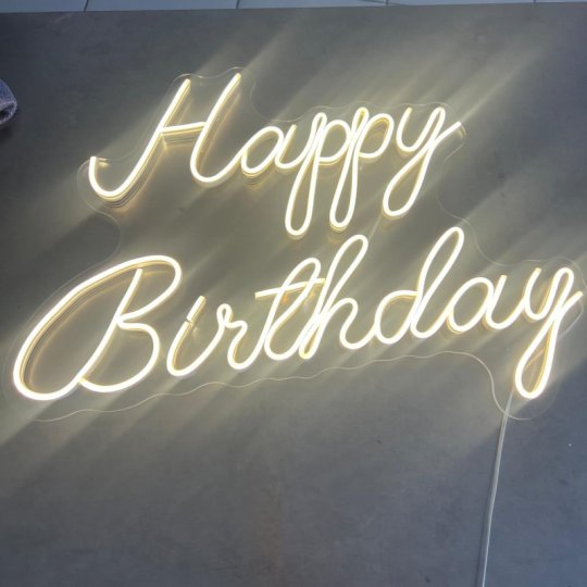 LETREIRO ACRILICO HAPPY BIRTHDAY  - LUZ QUENTE* 