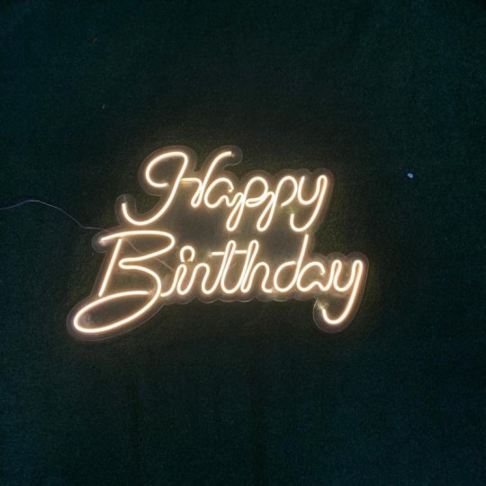 LETREIRO ACRILICO HAPPY BIRTHDAY - LUZ AMARELA - QUENTE - LED45 X 60
