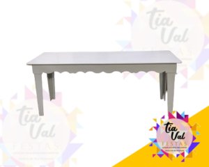 Foto de Mesa branca onda ret.  1,80 m  x  0,60 cm