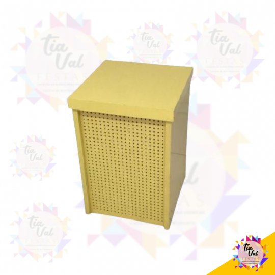 MESA CUBO AMARELA GRANDE PEGBOARD