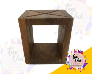 Foto de MESA MADEIRA QUADRADA RUSTICA