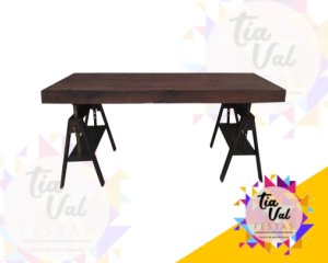 Foto de MESA RÚSTICA COM CAVALETE