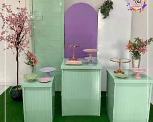 Foto de INSPIRAÇÃO - MESAS CUBOS VERDE - BIOMBO VERDE