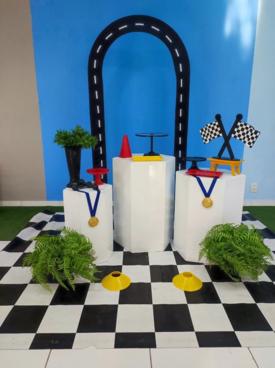 INSPIRAÇÃO CARROS - MCQUEEN - FÓRMULA 1