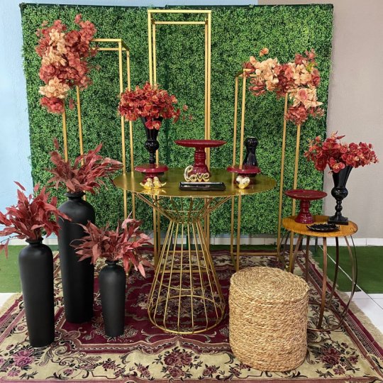 INSPIRAÇÃO COLUNAS DOURADAS - CASAMENTO