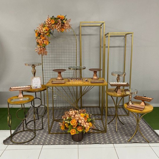 INSPIRAÇÃO DOURADA  COM ROSE ADULTO