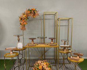 Foto de INSPIRAÇÃO DOURADA  COM ROSE ADULTO