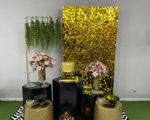 Foto de INSPIRAÇÃO PRETA DOURADA SHINE