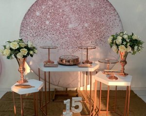 Foto de INSPIRAÇÃO ROSE 15 ANOS  - VALOR A SER CONSULTADO