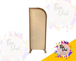Foto de PAINEL INDIANO PEGBOARD MARROM C/ BEGE MEDIO  - BIOMBO