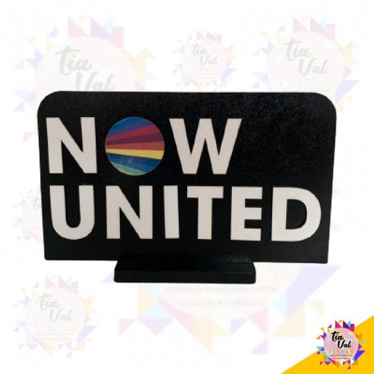 PLACA NOW UNITED PRETA MDF