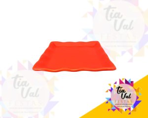 Foto de PRATO QUADRADO LARANJA BABADO 20 X20