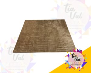 Foto de TAPETE MARFIM / BEGE CLARO 2M X 2,40