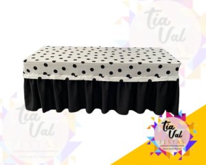 Foto de TOALHA FRANZIDA POA PRETA C/ BRANCO 1,80MX 0,74 CM