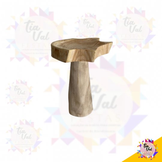 TRONCO COM PE ALTO