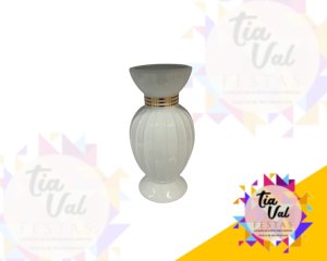 Foto de VASO BRANCO COM DOURADO 